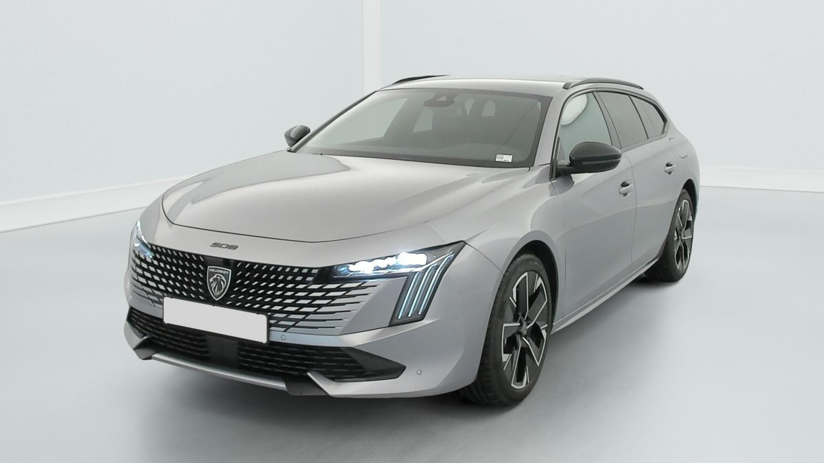 Vente en ligne Peugeot 508 SW Hybrid 225 e-EAT8 Allure au prix de 28 510 €