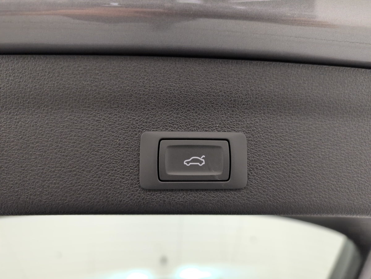 Vente en ligne Audi A6 Avant 40 TDI 204 ch S tronic 7 Business Executive au prix de 33 660 €