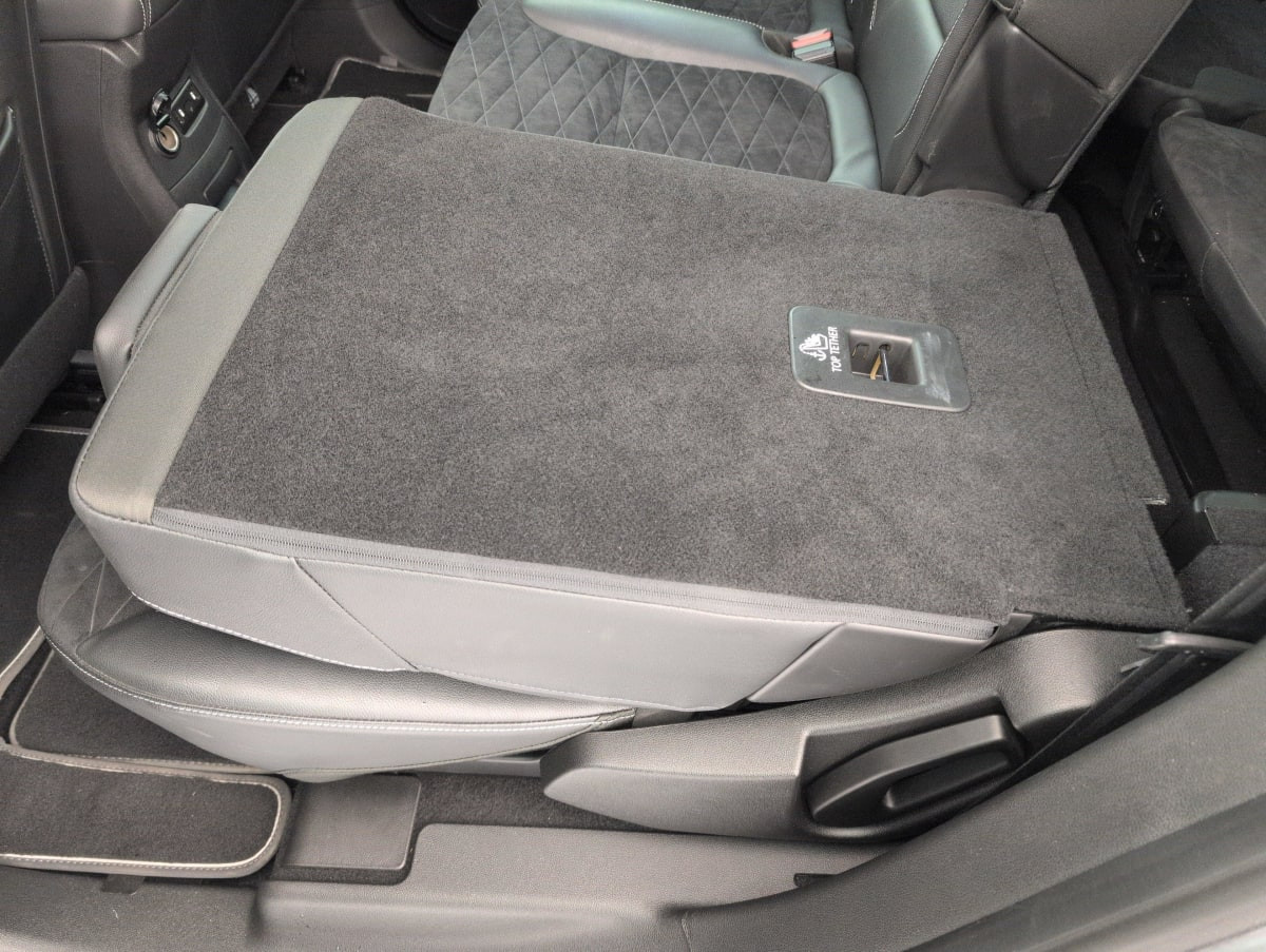 Vente en ligne Renault Grand Scenic 4 TCE 160 FAP EDC - 21 SL BLACK EDITION au prix de 21 300 €