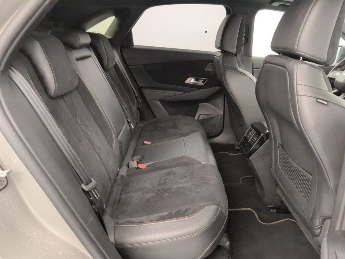 Vente en ligne Ds DS7 Crossback BlueHDi 130 EAT8 Performance Line + au prix de 22 330 €