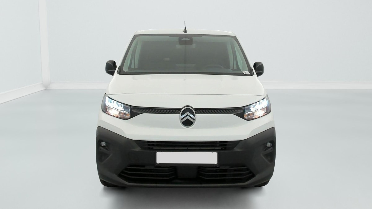 Vente en ligne Citroën Berlingo Fourgon M DIESEL 100 CH MANUELLE CHARGE UTILE MAJOREE au prix de 22 010 €