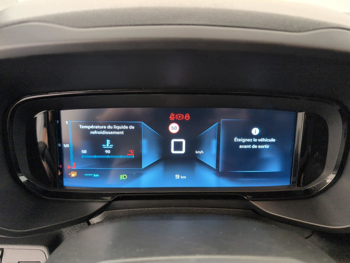 Vente en ligne Citroën Berlingo Fourgon M DIESEL 100 CH MANUELLE CHARGE UTILE MAJOREE au prix de 22 010 €