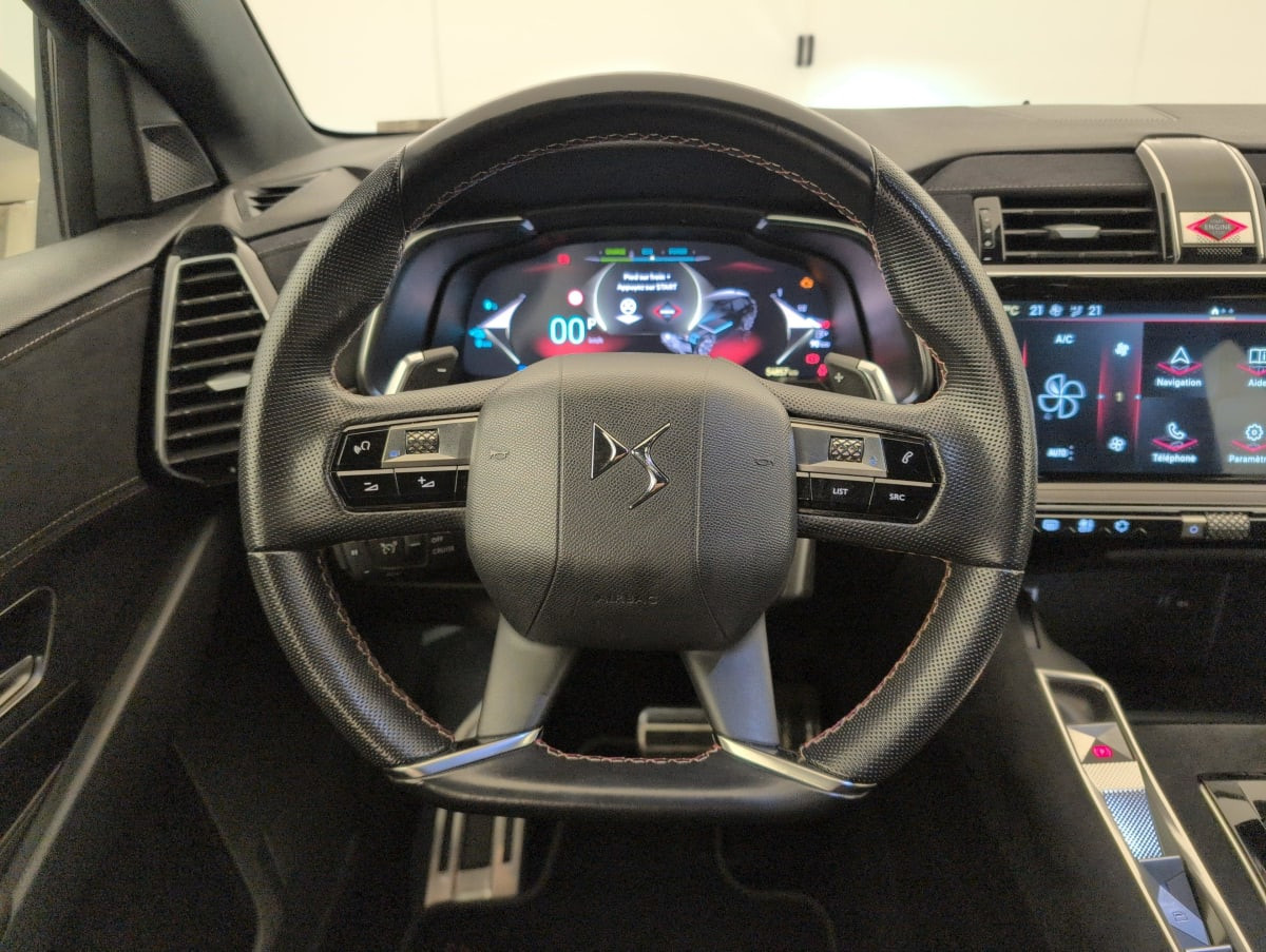 Vente en ligne Ds DS7 Crossback Hybride Rechargeable E-Tense 225 EAT8 Performance Line au prix de 25 420 €