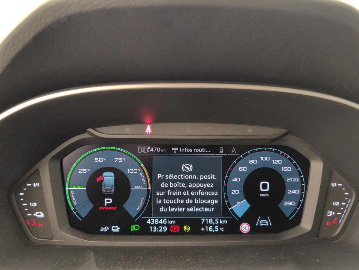 Vente en ligne Audi Q3 Sportback 45 TFSIe 245 ch S tronic 6 S line au prix de 33 660 €