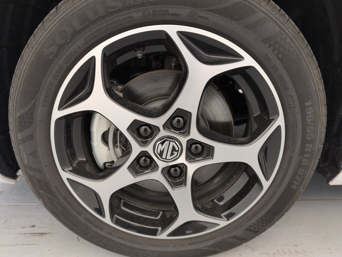 Vente en ligne Mg MG3 1.5 L Hybrid+ 195 ch Luxury au prix de 19 240 €