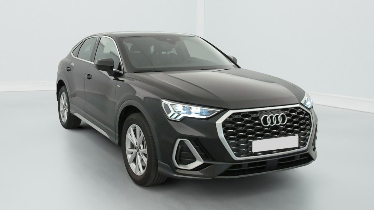 Vente en ligne Audi Q3 Sportback 45 TFSIe 245 ch S tronic 6 S line au prix de 33 660 €