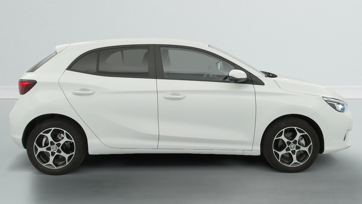 Vente en ligne Mg MG3 1.5 L Hybrid+ 195 ch Luxury au prix de 19 240 €