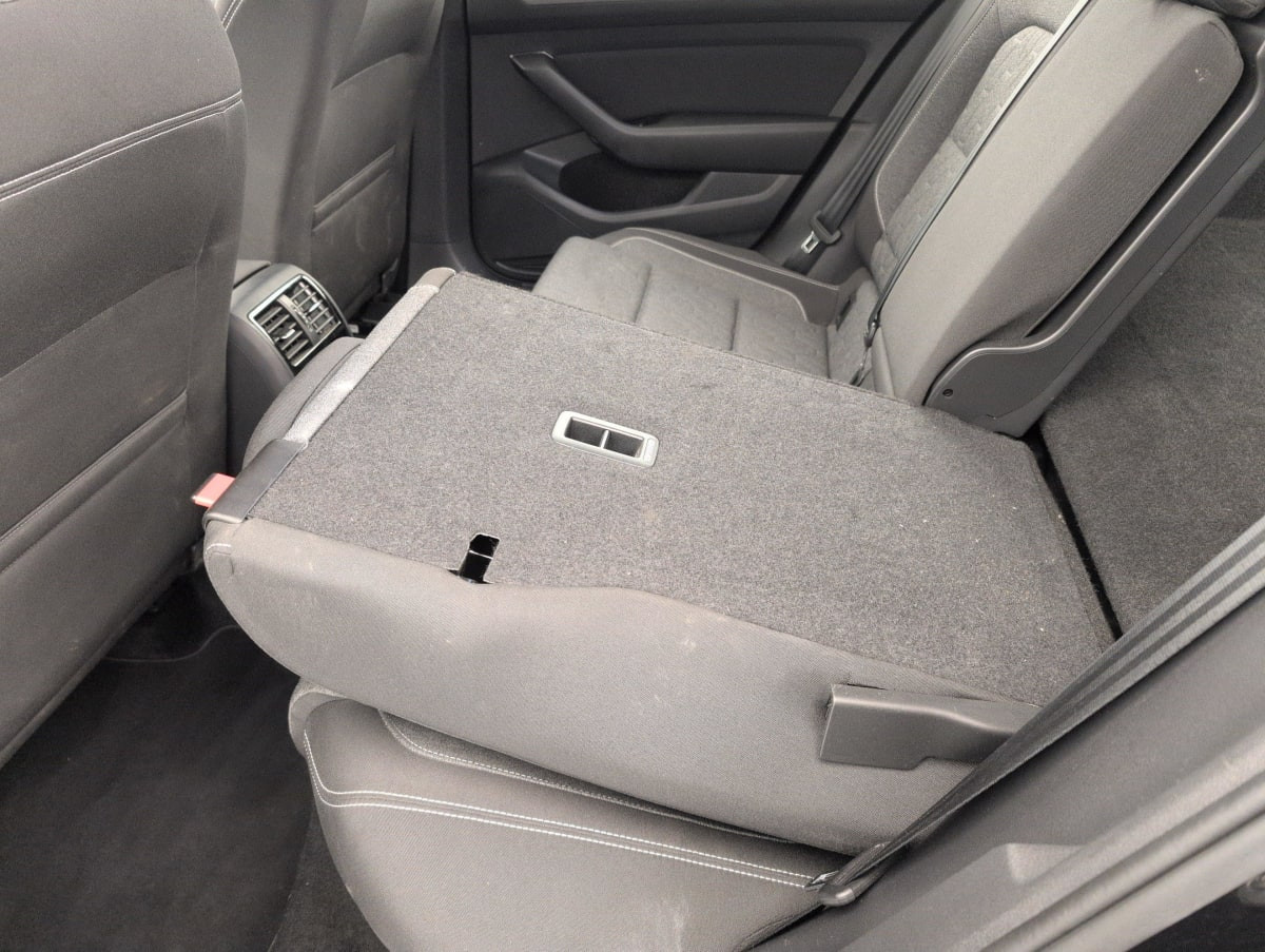 Vente en ligne Volkswagen Passat SW 1.5 TSI ACT OPF 150 DSG7 BUSINESS au prix de 21 300 €