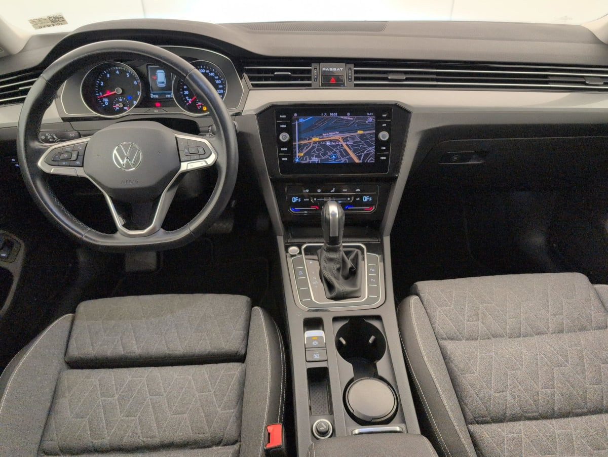 Vente en ligne Volkswagen Passat SW 1.5 TSI ACT OPF 150 DSG7 BUSINESS au prix de 21 300 €