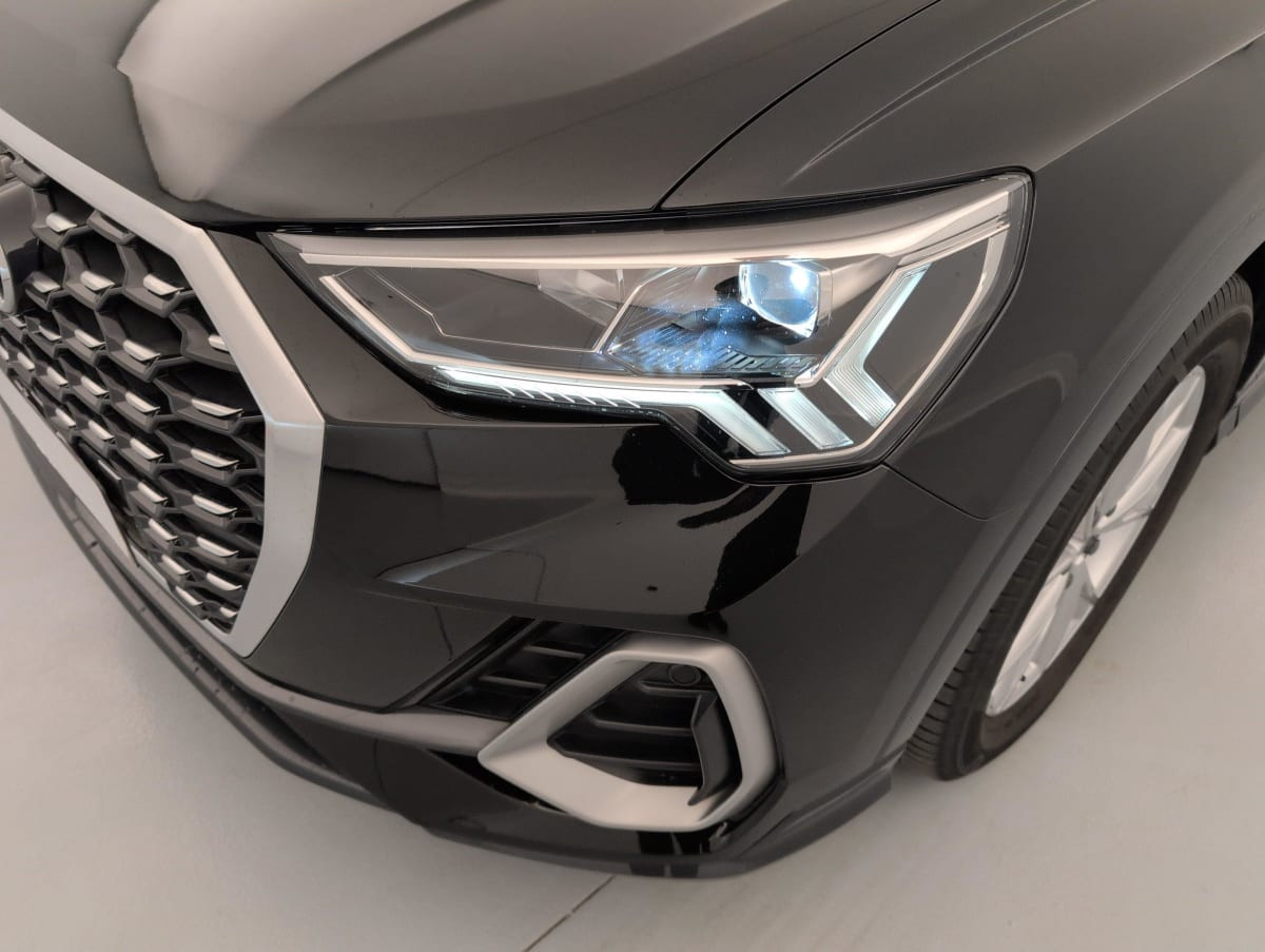 Vente en ligne Audi Q3 Sportback 45 TFSIe 245 ch S tronic 6 S line au prix de 33 660 €