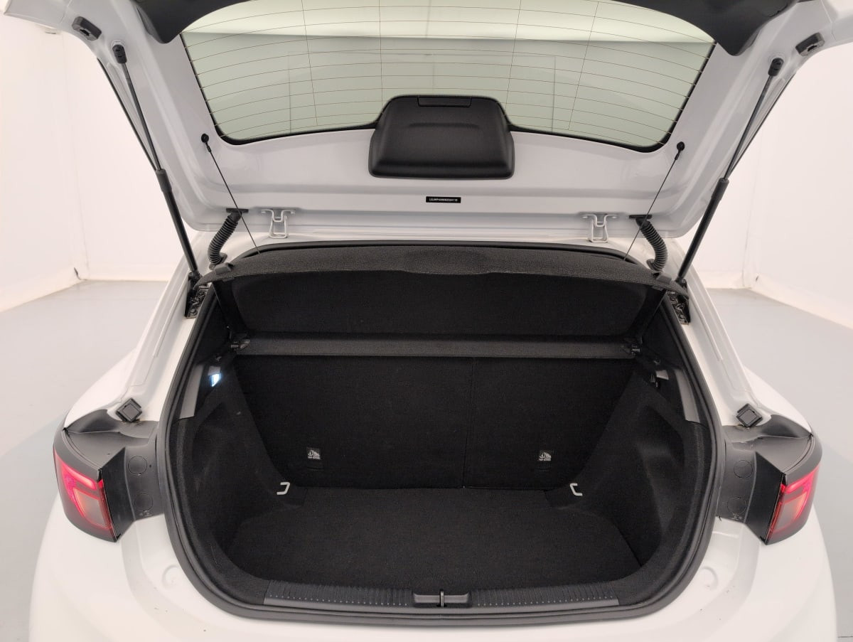 Vente en ligne Mg MG3 1.5 L Hybrid+ 195 ch Luxury au prix de 19 240 €