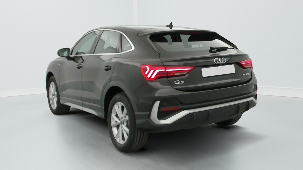 Vente en ligne Audi Q3 Sportback 45 TFSIe 245 ch S tronic 6 S line au prix de 33 660 €