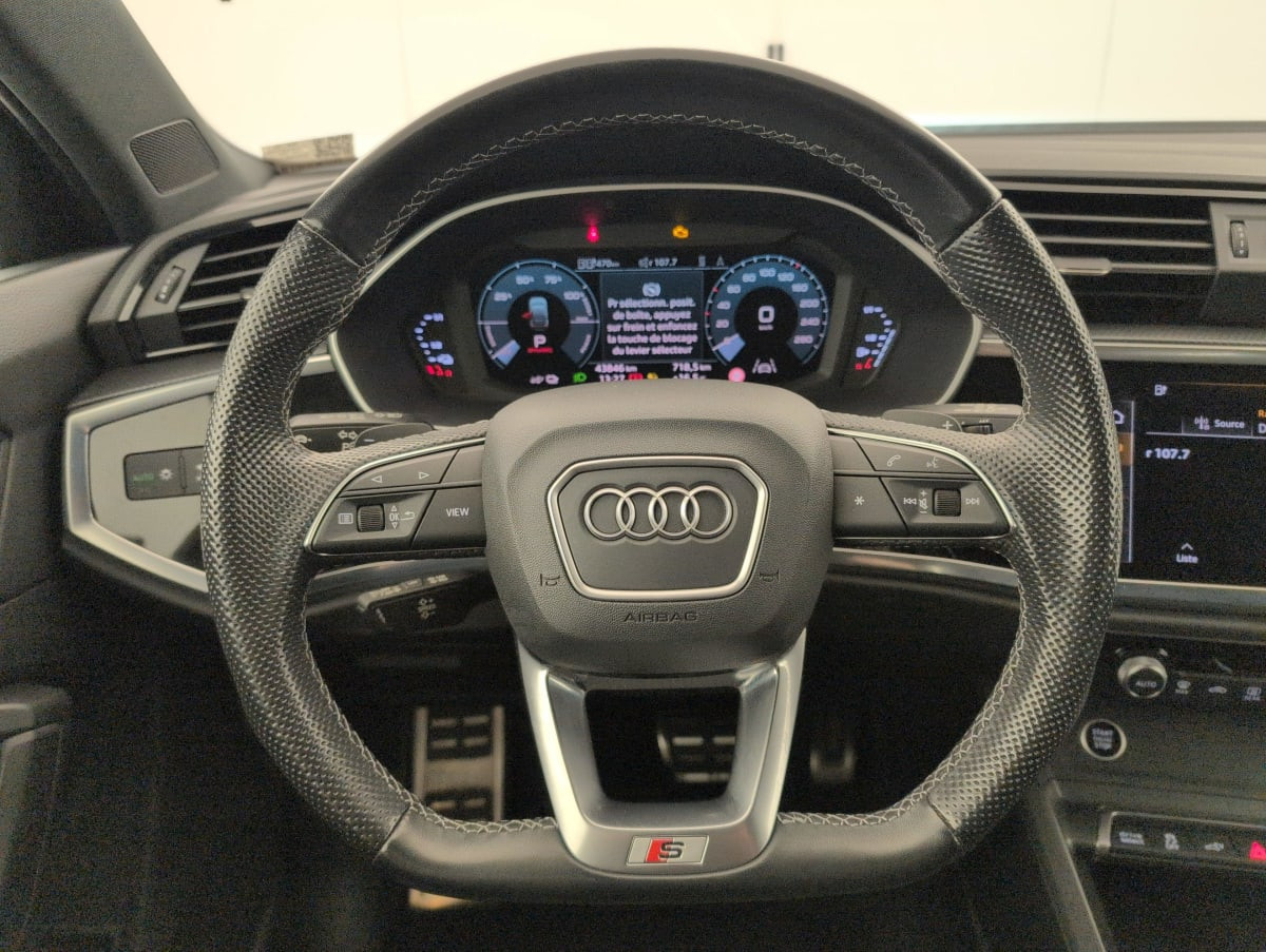 Vente en ligne Audi Q3 Sportback 45 TFSIe 245 ch S tronic 6 S line au prix de 33 660 €