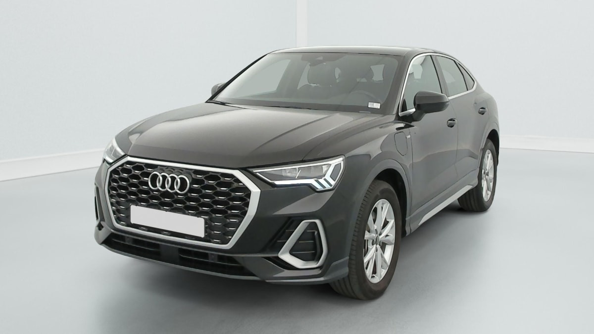 Vente en ligne Audi Q3 Sportback 45 TFSIe 245 ch S tronic 6 S line au prix de 33 660 €