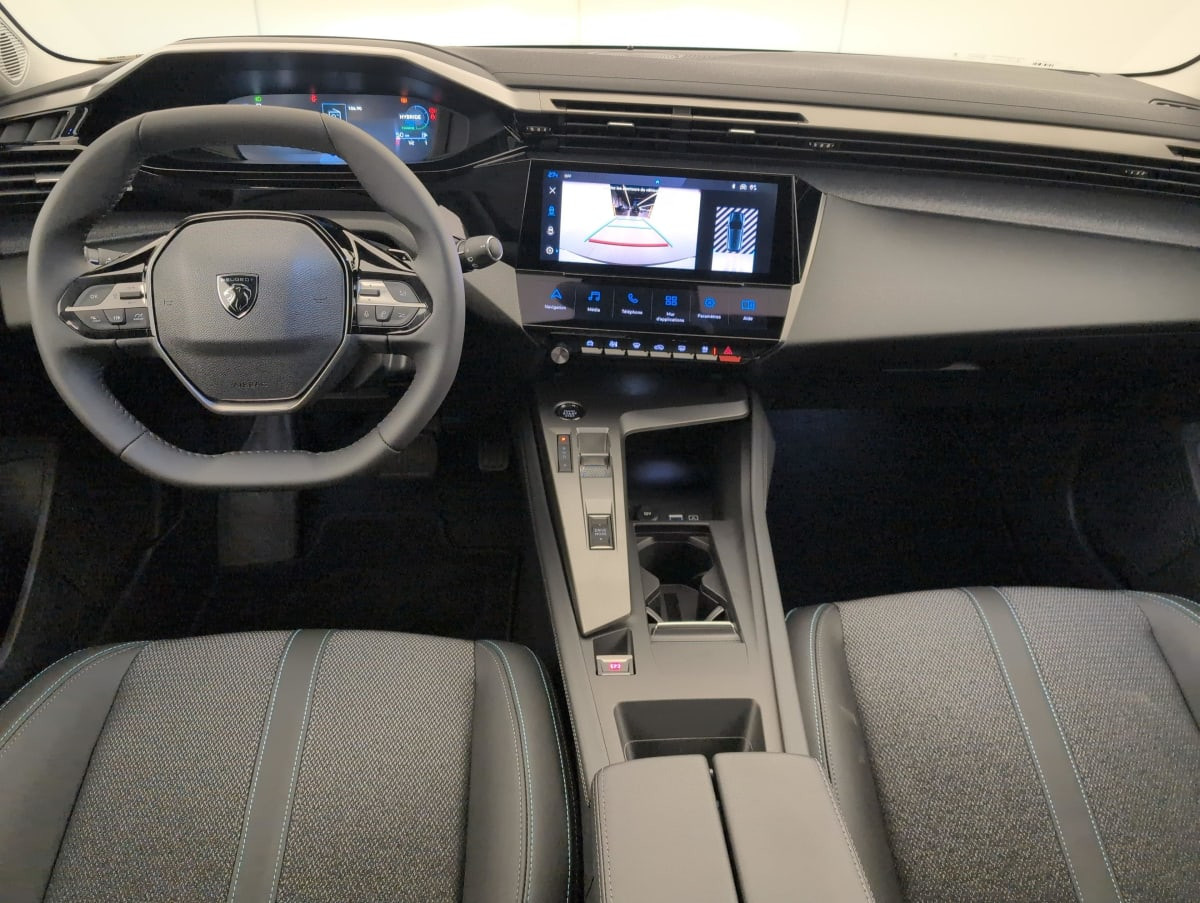 Vente en ligne Peugeot 308 PHEV 180 e-EAT8 Allure Pack au prix de 23 160 €
