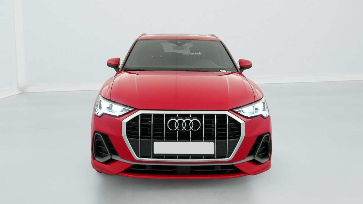 Vente en ligne Audi Q3 45 TFSIe 245 ch S tronic 6 S line au prix de 29 540 €