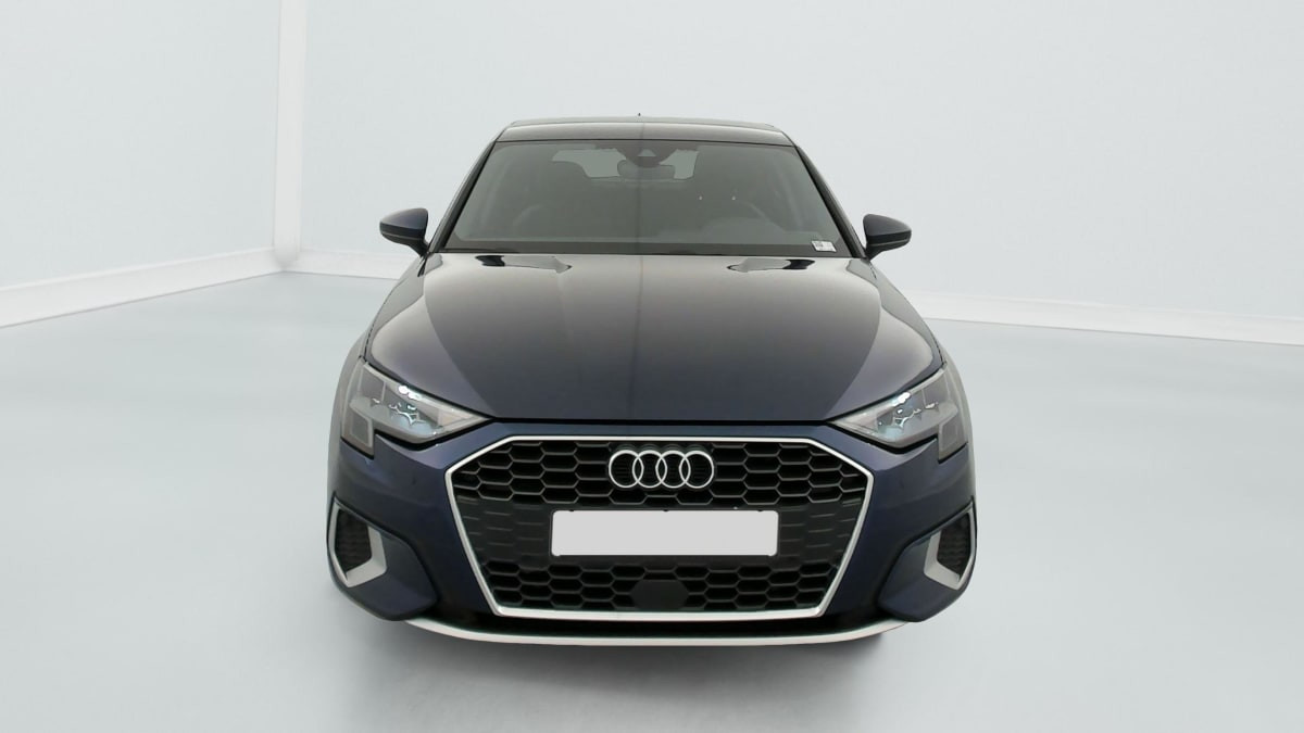 Vente en ligne Audi A3 40 TFSIe 204 S tronic 6 Design au prix de 27 480 €