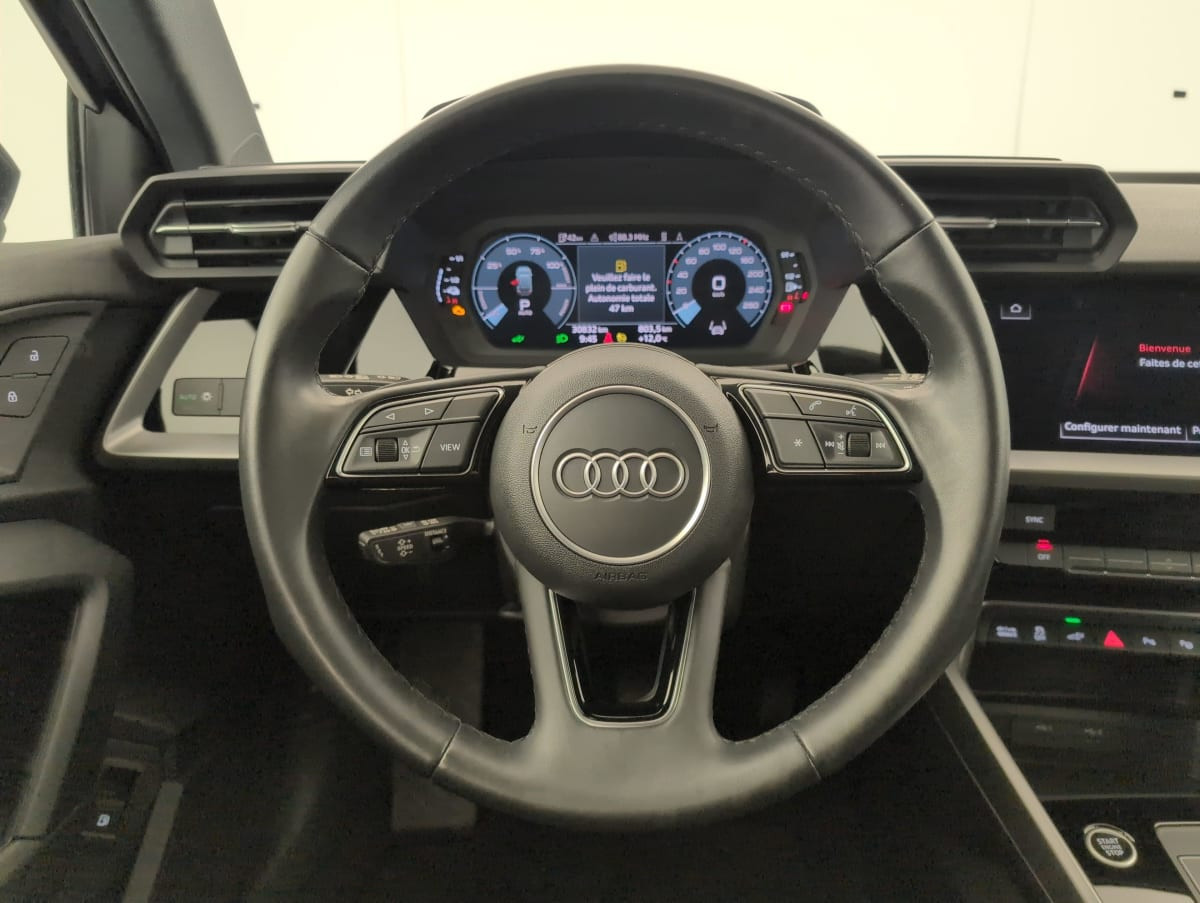 Vente en ligne Audi A3 40 TFSIe 204 S tronic 6 Design au prix de 27 480 €