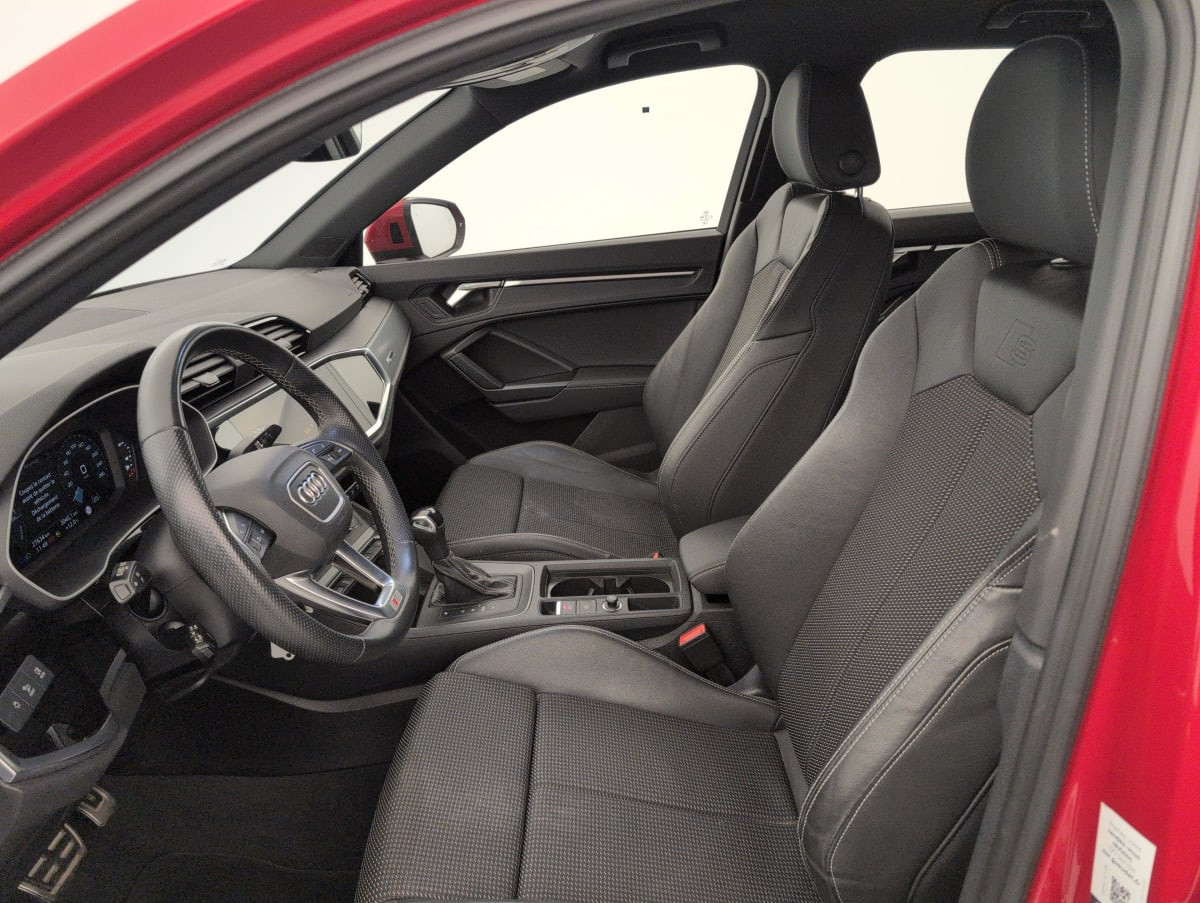 Vente en ligne Audi Q3 45 TFSIe 245 ch S tronic 6 S line au prix de 29 540 €
