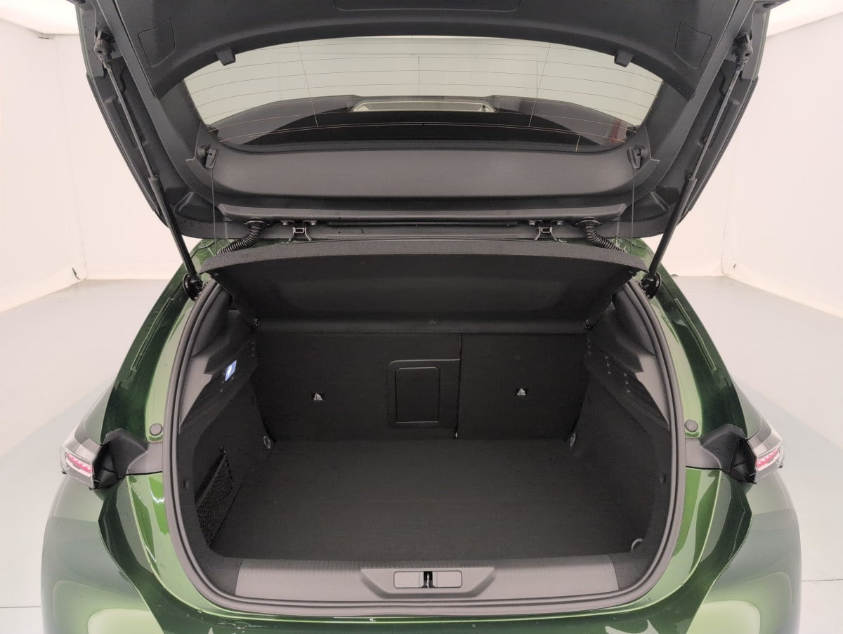 Vente en ligne Peugeot 308 PHEV 180 e-EAT8 Allure Pack au prix de 23 160 €