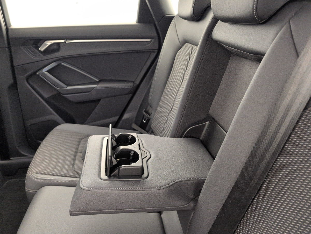 Vente en ligne Audi Q3 45 TFSIe 245 ch S tronic 6 S line au prix de 29 540 €