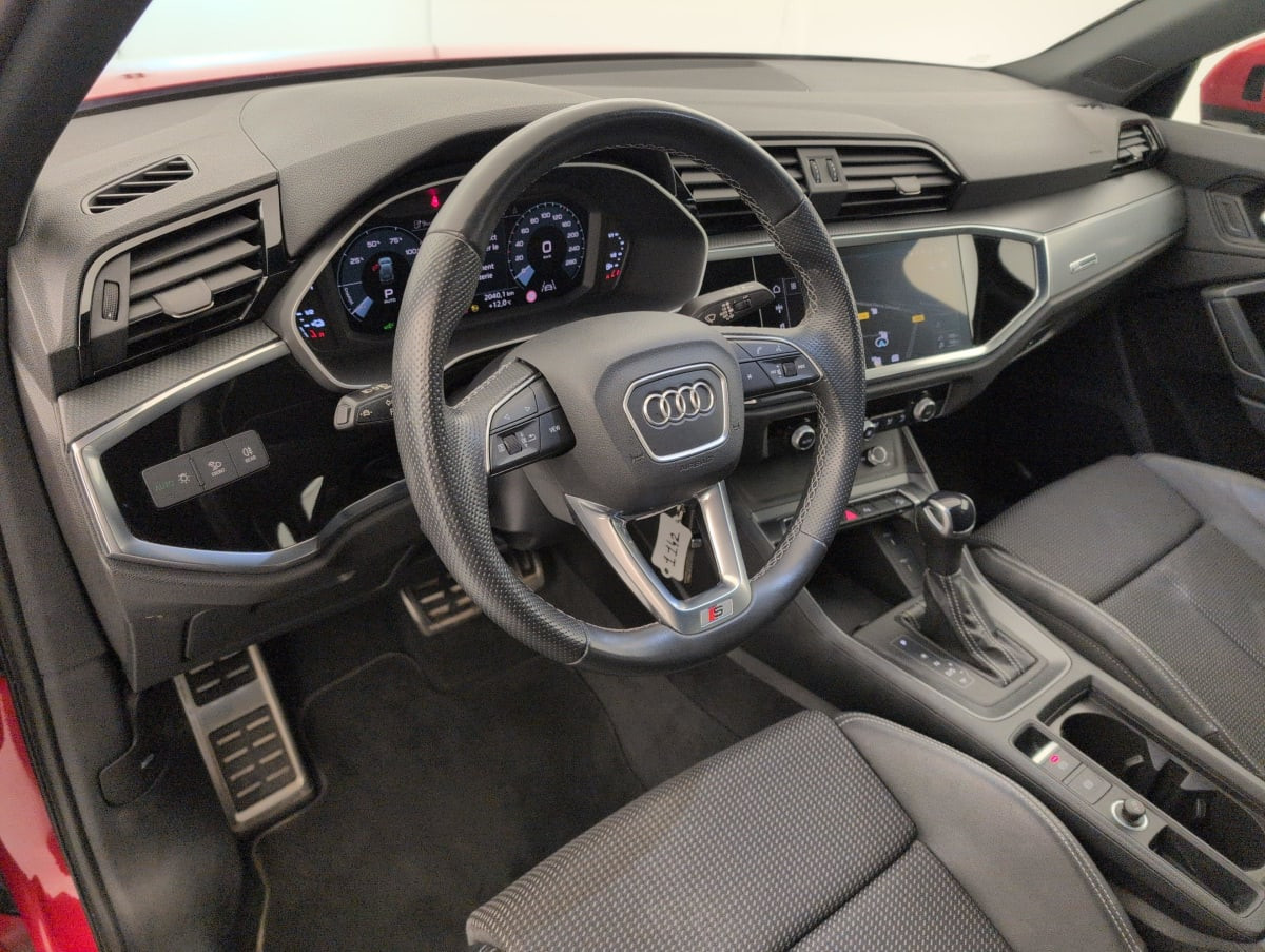 Vente en ligne Audi Q3 45 TFSIe 245 ch S tronic 6 S line au prix de 29 540 €