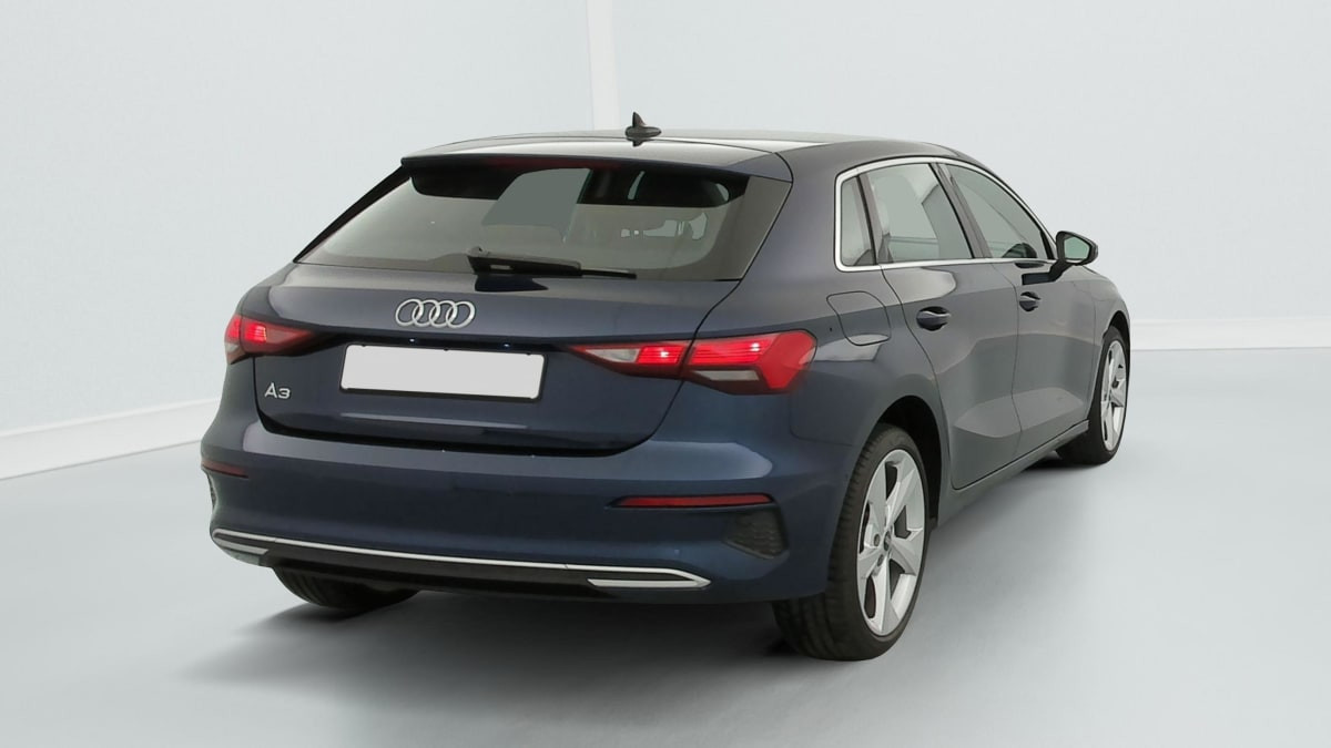 Vente en ligne Audi A3 40 TFSIe 204 S tronic 6 Design au prix de 27 480 €