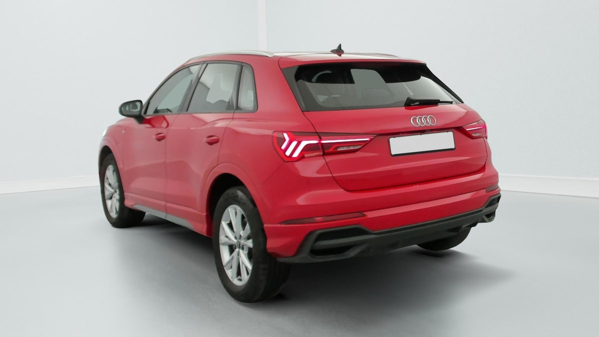 Vente en ligne Audi Q3 45 TFSIe 245 ch S tronic 6 S line au prix de 29 540 €