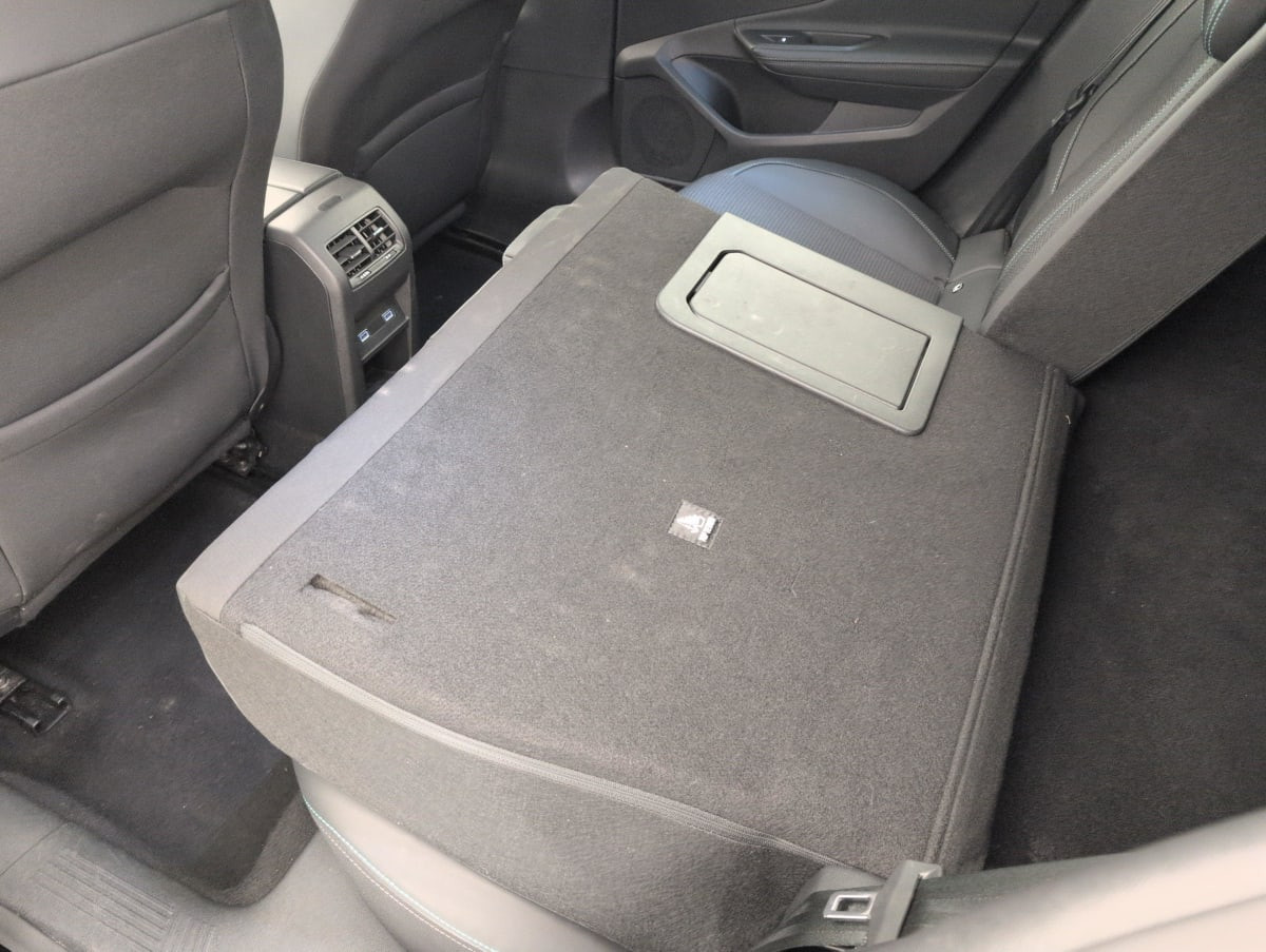 Vente en ligne Peugeot 408 Hybrid 145 e-DCS6 Allure au prix de 21 300 €
