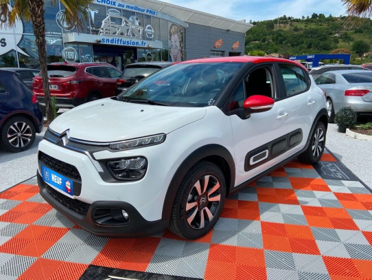 Acheter CITROEN C3 PureTech 110 EAT6 SHINE Mirror Link Caméra Angles Morts chez SN Diffusion
