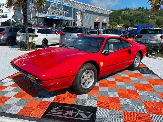 Acheter FERRARI 308 GTB VITRORESINA chez SN Diffusion