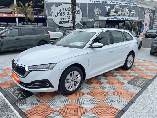 Acheter SKODA OCTAVIA COMBI 2.0 TDI 115 BV6 AMBITION Caméra ADML chez SN Diffusion
