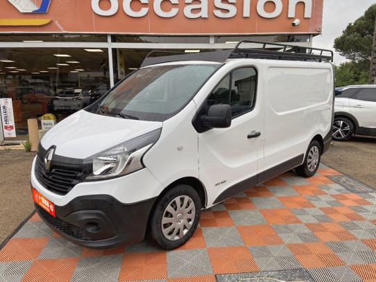 Acheter RENAULT TRAFIC 1.6 dCi 120 L1H1 Grand Confort chez SN Diffusion