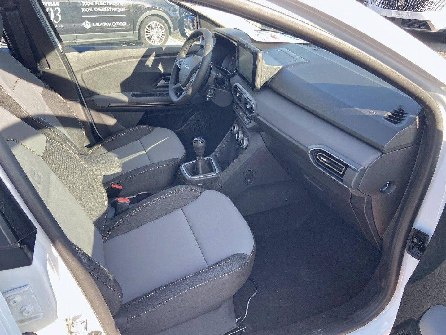 DACIA Sandero en vente à Castres chez votre mandataire automobile