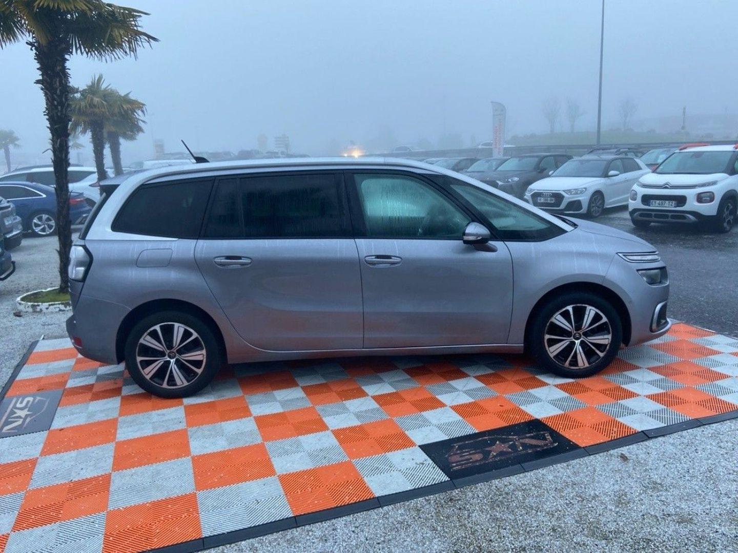 CITROEN Grand C4 SpaceTourer en vente à Castres chez votre mandataire automobile