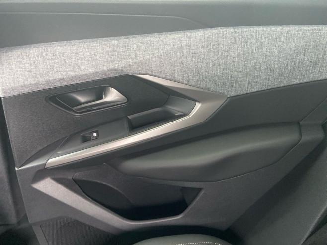 PEUGEOT 3008 en vente à Castres chez votre mandataire automobile