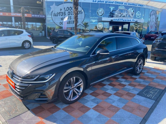 Acheter VOLKSWAGEN Arteon ShootingBrake 2.0 TDI 200 DSG R-LNE GPS JA 18" chez SN Diffusion