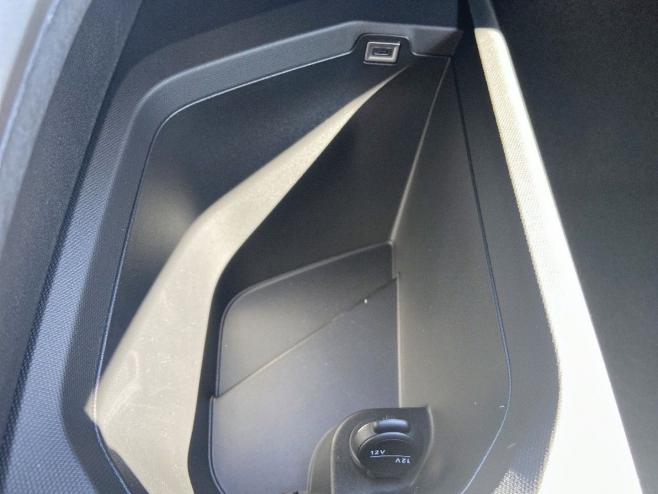 PEUGEOT 3008 en vente à Castres chez votre mandataire automobile