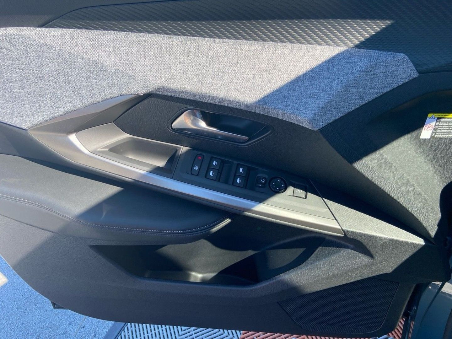 PEUGEOT 3008 en vente à Castres chez votre mandataire automobile