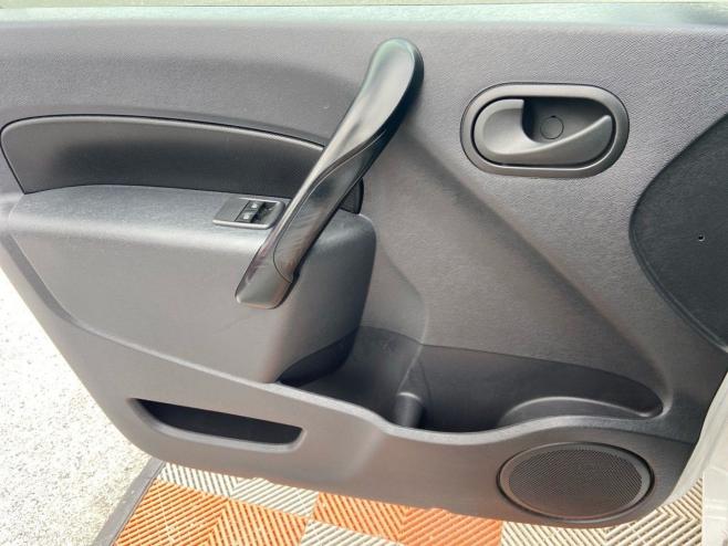 NISSAN NV 250 en vente à Castres chez votre mandataire automobile