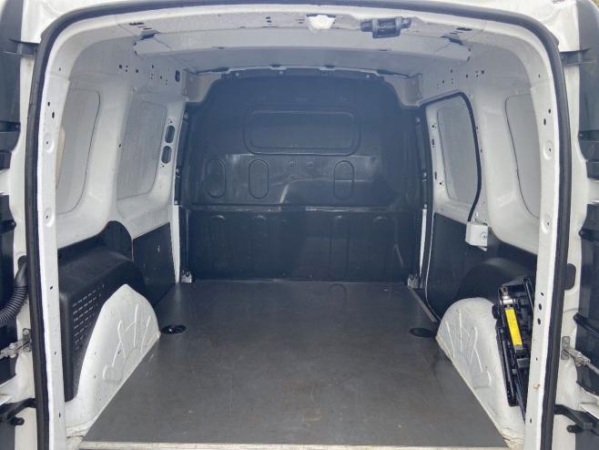 NISSAN NV 250 en vente à Castres chez votre mandataire automobile