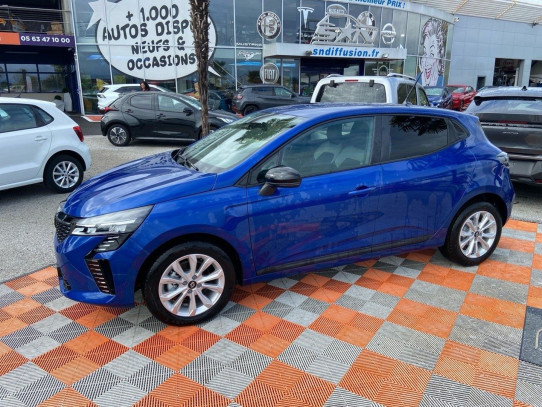 Acheter RENAULT Clio V DCi 100 BV6 EVOLUTION Pack Look JA 16" Caméra chez SN Diffusion