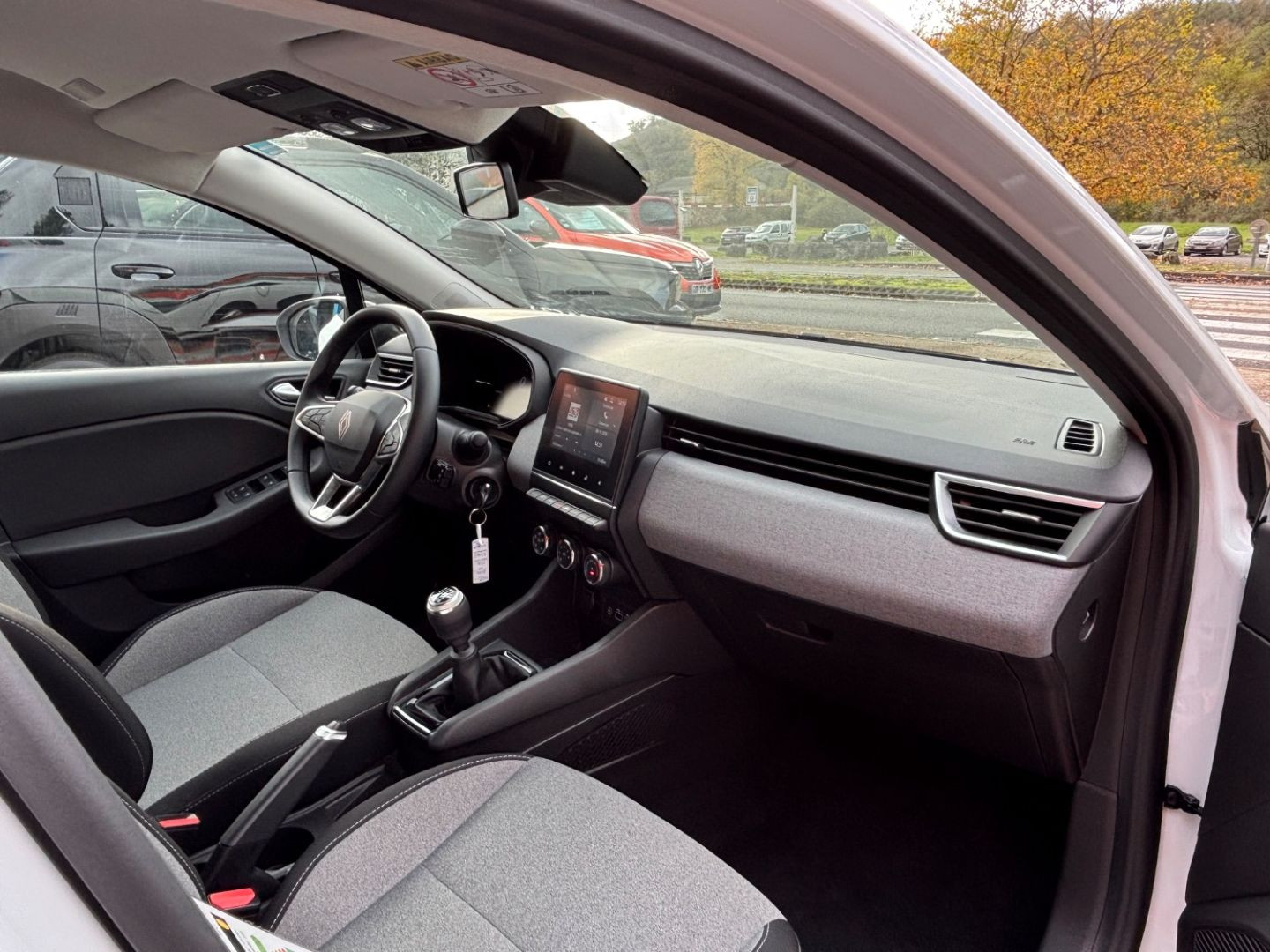 RENAULT Clio en vente à Castres chez votre mandataire automobile