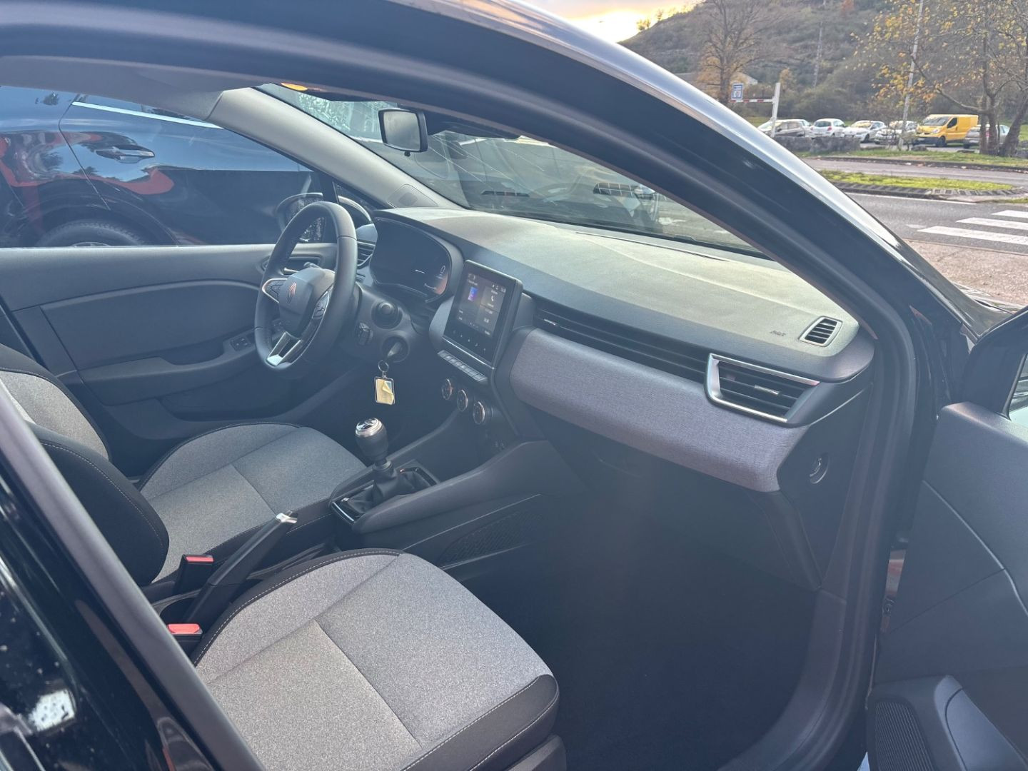 RENAULT Clio en vente à Castres chez votre mandataire automobile