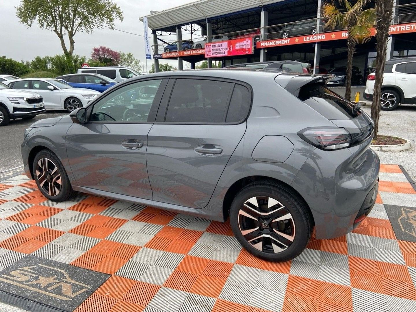 PEUGEOT 208 en vente à Castres chez votre mandataire automobile