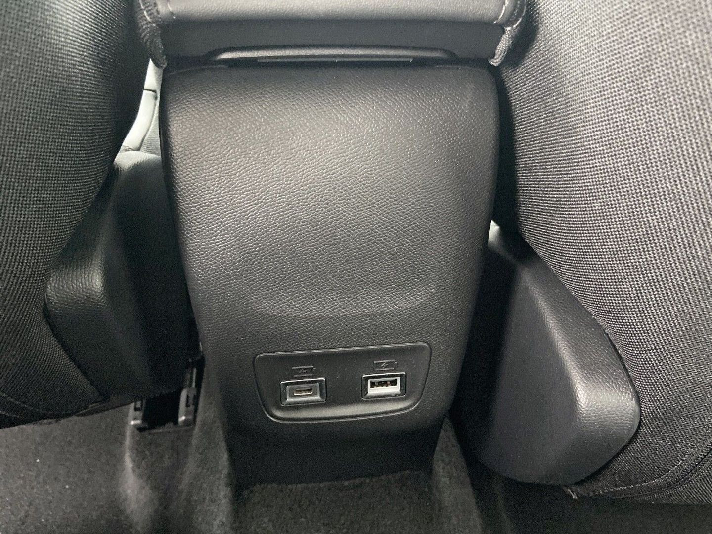 PEUGEOT 208 en vente à Castres chez votre mandataire automobile