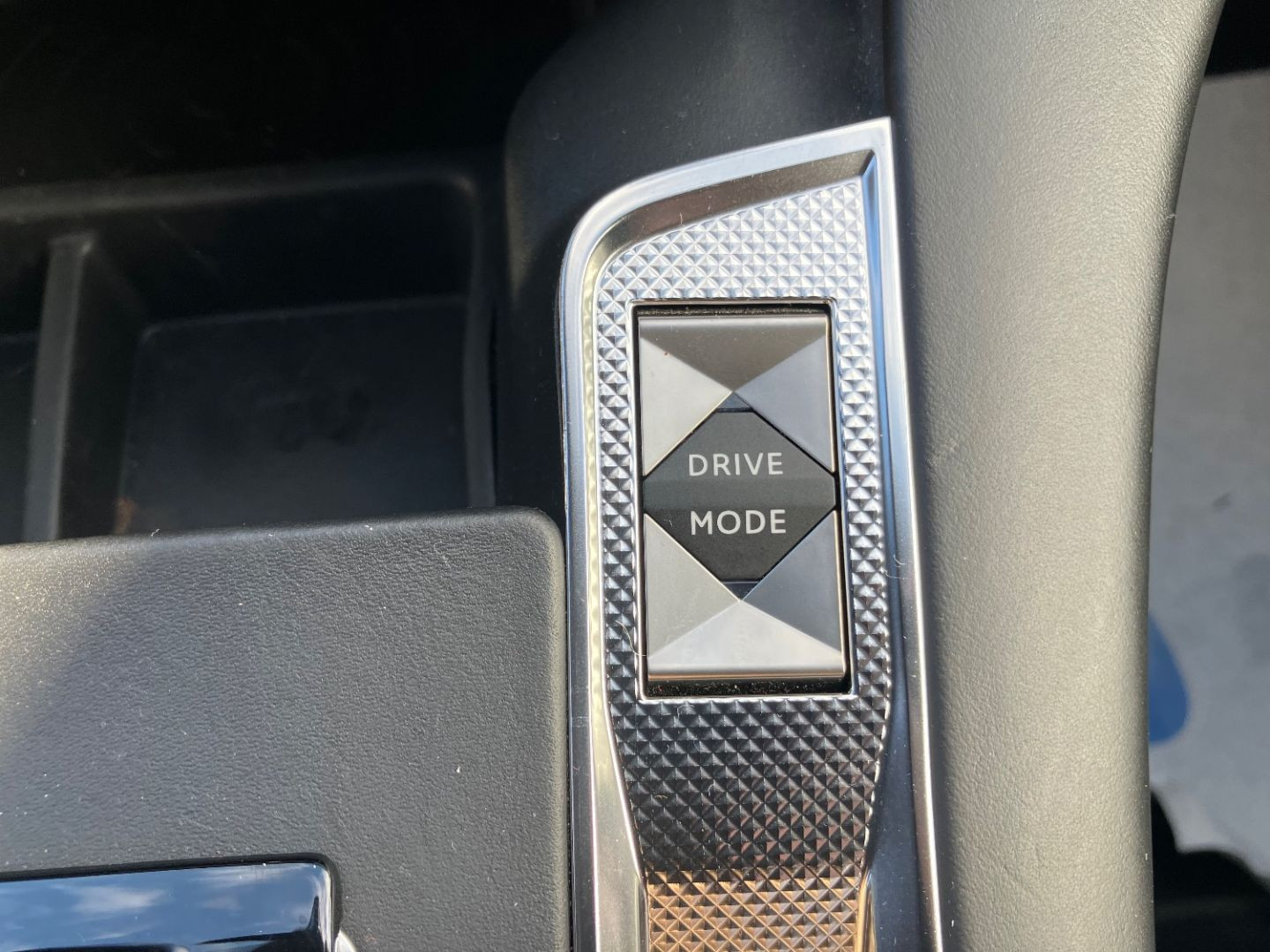 DS DS7 CROSSBACK en vente à Castres chez votre mandataire automobile