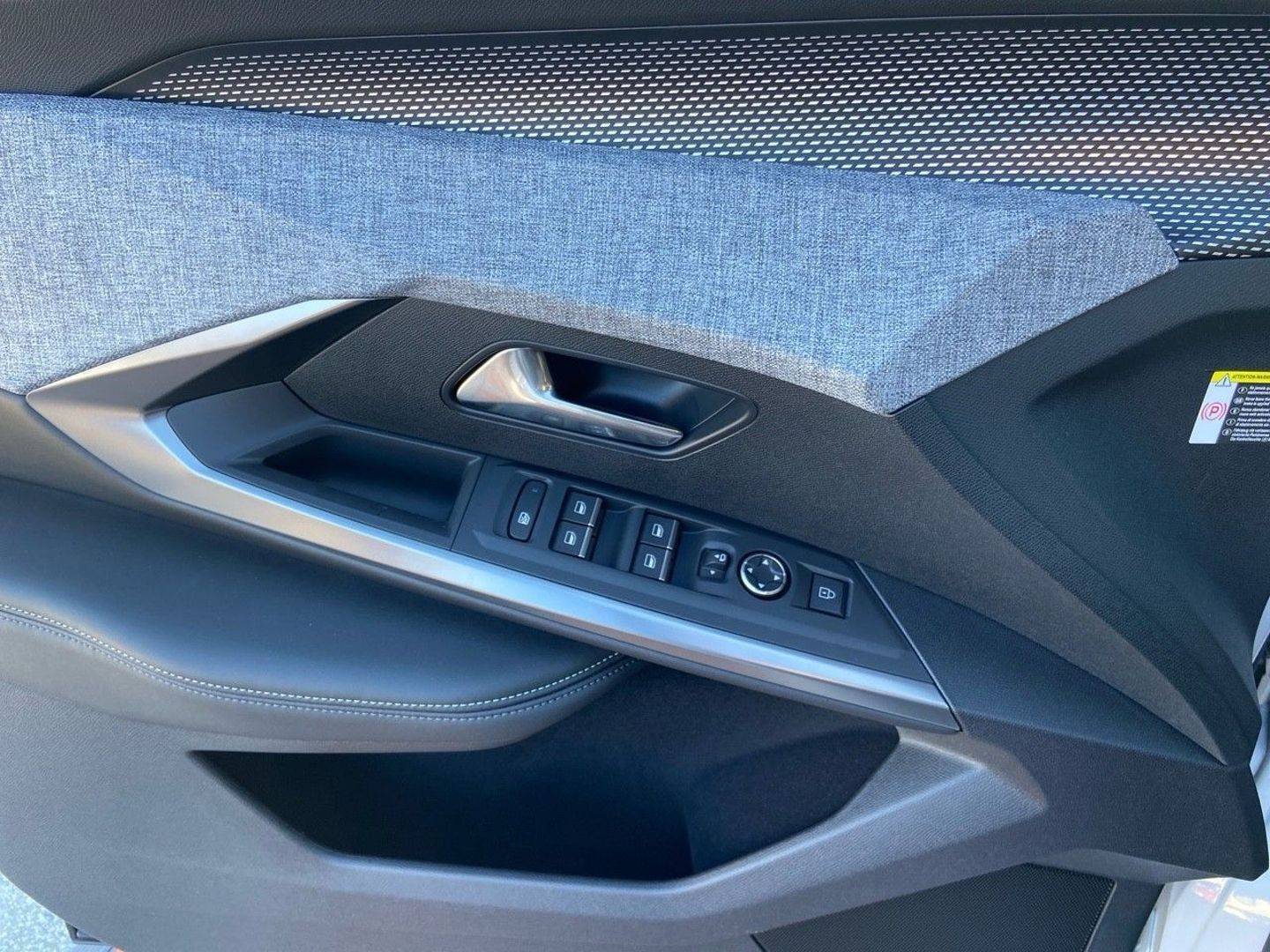 PEUGEOT 3008 en vente à Castres chez votre mandataire automobile