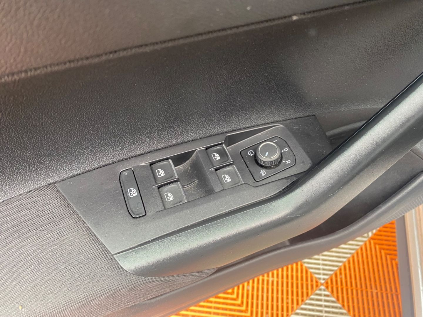 VOLKSWAGEN Polo en vente à Castres chez votre mandataire automobile