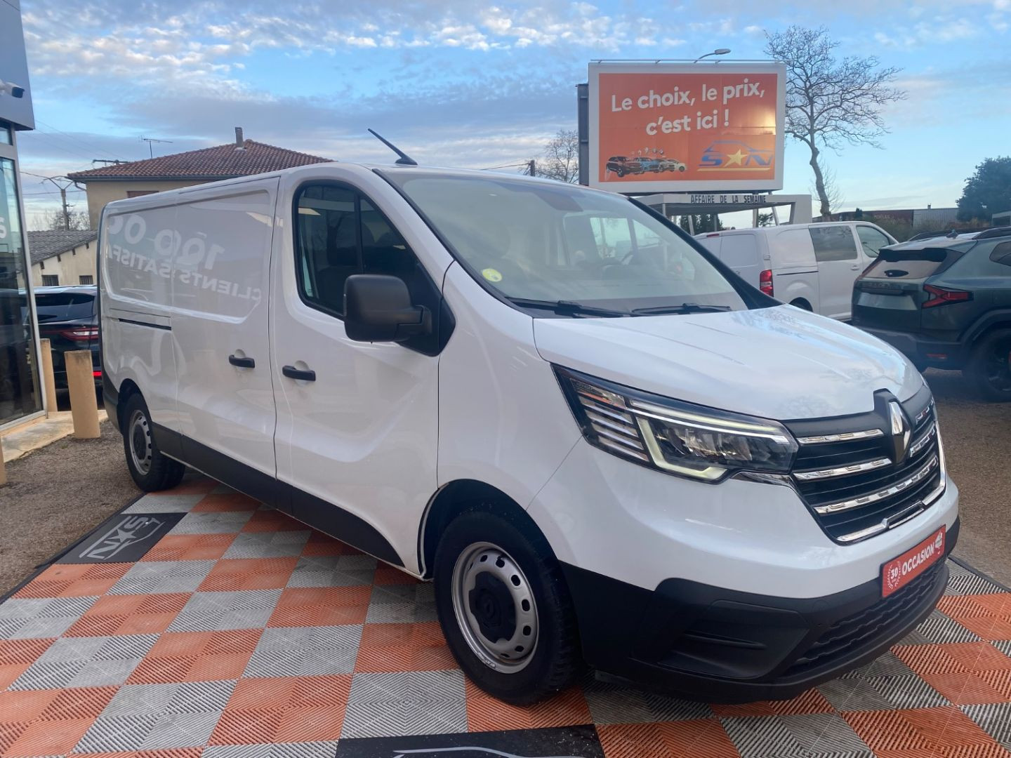RENAULT TRAFIC FOURGON en vente à Castres chez votre mandataire automobile